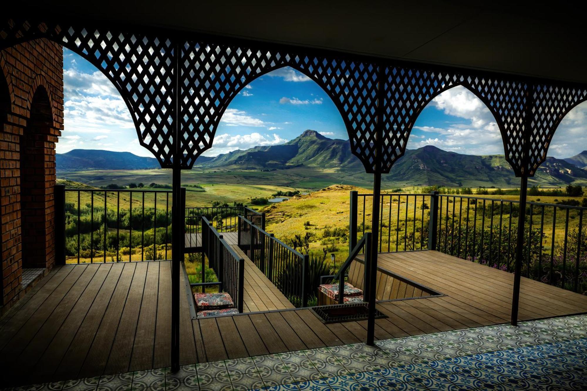 Castle In Clarens Apartment ภายนอก รูปภาพ